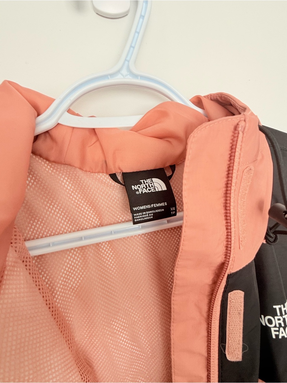 The North Face Coral Pink and Black Hooded Shell Jacket - Picture 4 of 4